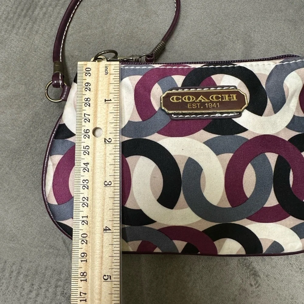 Coach Signature Satin Wristlet – Plum & Grey Circle Print